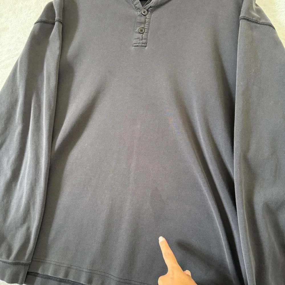 Banana Republic Mens XL Charcoal Henley Shirt Long Sleeve Faded Wash 100% Cotton